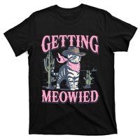 Meowdy Bachelorette Party Cowgirl Getting Meowied Cat Bride T-Shirt