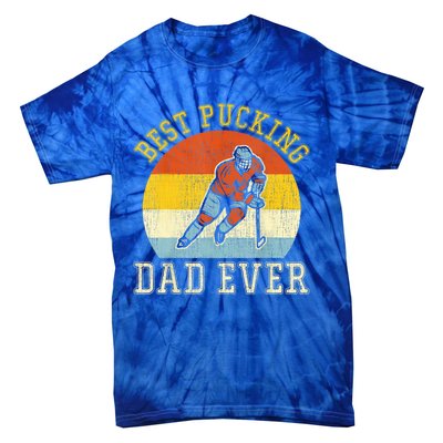 Mens Best Pucking DAD Retro Father's Day Gift For Hockey Dad Tie-Dye T-Shirt