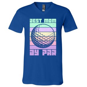 Mom By Par Golfing Moms Mother's Day Golf Best Mom By Par Gift V-Neck T-Shirt