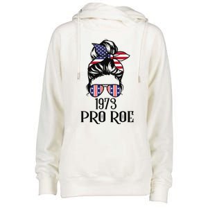 Messy Bun Pro Roe 1973 Pro Choice ’s Rights Feminism Womens Funnel Neck Pullover Hood