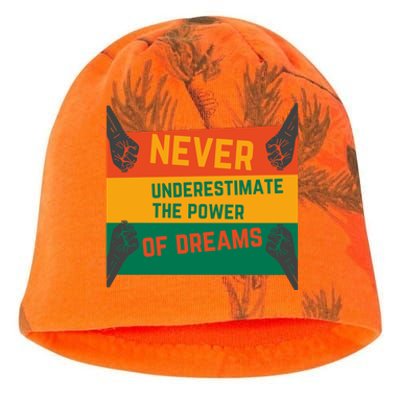 Motivational BHM Slogan Never Underestimate The Power Of Dreams Black History Kati - Camo Knit Beanie