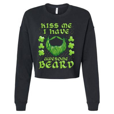 Me Beard St Patricks Day As, Dad And Daddy Gifts Cropped Pullover Crew