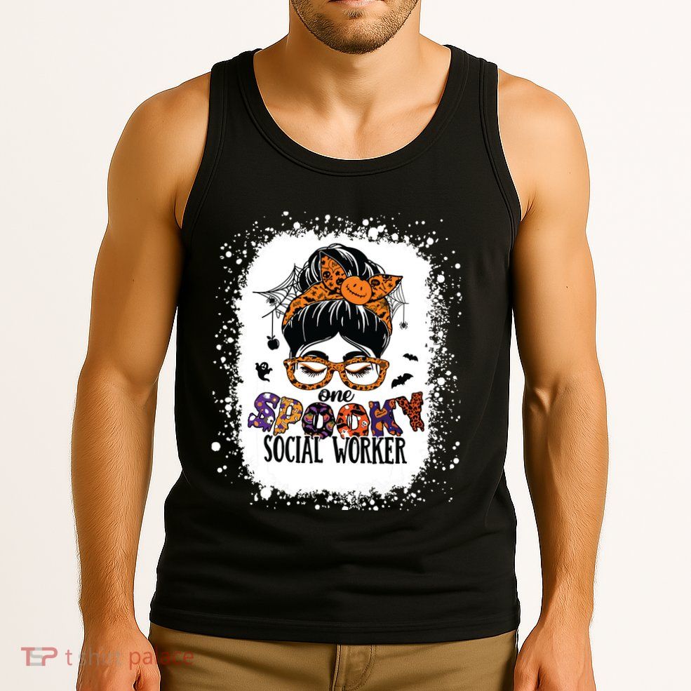 Messy Bun Spooky Social Worker Women Halloween School Worker Tank Top