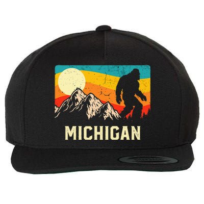 Michigan Bigfoot Sasquatch Mountains Retro Hiking Wool Snapback Cap