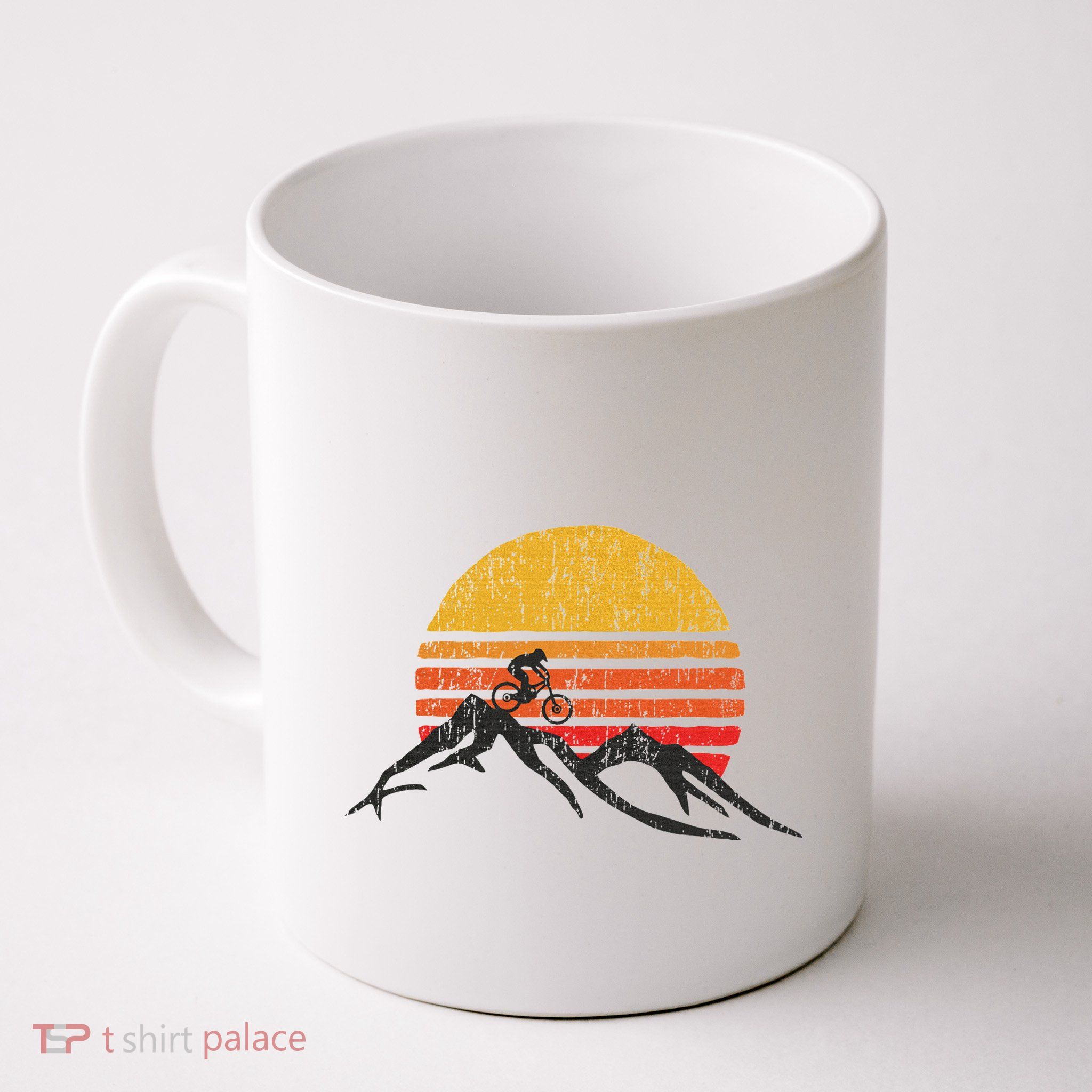 Mountain Bike Vintage Sunset Design Graphic Mug