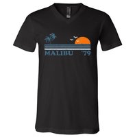 Malibu California Beach Retro Sun Surfing 70S Gift V-Neck T-Shirt