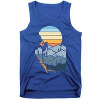 Mountain Climber Boulder Sports Hobby Retro Rock Climbing Tank Top
