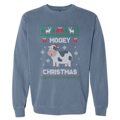 Mooey Christmas Cow Santa Claus Hat Ugly Christmas Funny Gift Garment-Dyed Sweatshirt