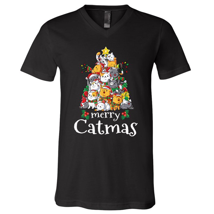 Merry Catmas  Cat Dad Cat Mom Christmas Cat  V-Neck T-Shirt