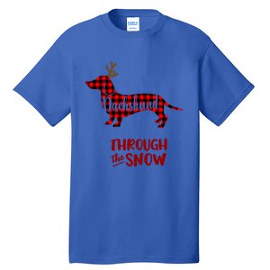 Merry Christmas Dachshund Dog Through The Snow Red Plaid Gift Tall T-Shirt