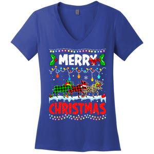 Merry Christmas Funny Buffalo Plaid Moose Animals Xmas Gift Women's V-Neck T-Shirt