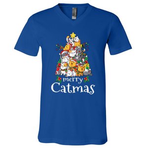 Merry Catmas Funny Cat Dad Cat Mom Christmas Cat  V-Neck T-Shirt