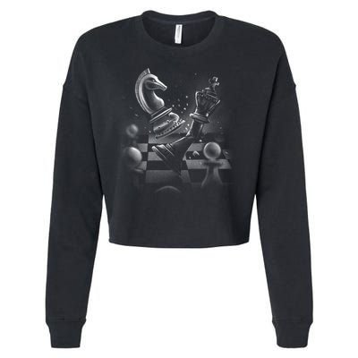 Monochrome Chess Game Graphic Classic Strategy Design Gift Cropped Pullover Crew