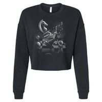 Monochrome Chess Game Graphic Classic Strategy Design Gift Cropped Pullover Crew