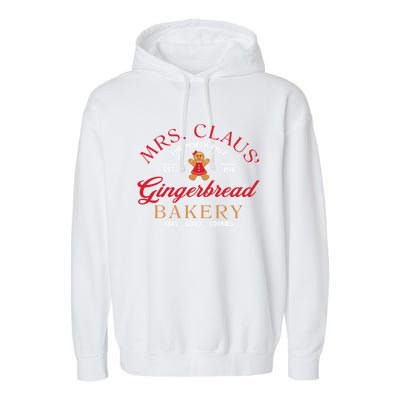 Mrs Claus Gingerbread Bakery Funny Christmas Baker Cookie Garment-Dyed Fleece Hoodie