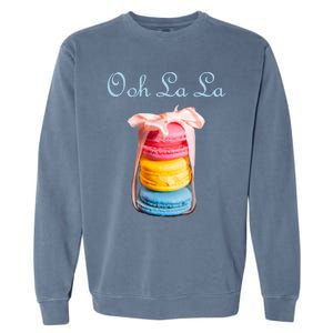 Macaron Cool Gift Lovers French Cookie Macaroons Baker Bakers Gift Garment-Dyed Sweatshirt