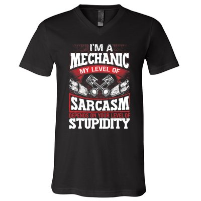 Mechanic Car Guy Im A Mechanic V-Neck T-Shirt