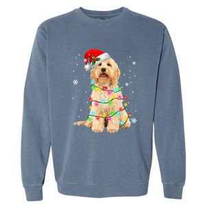 Merry Christmas Golden Doodle Dog Santa Hat Xmas Tree Lights Cute Gift Garment-Dyed Sweatshirt