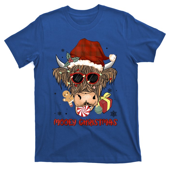 Mooey Christmas Hairy Highland Cow Xmas Light Santa Hat Cool Gift T-Shirt