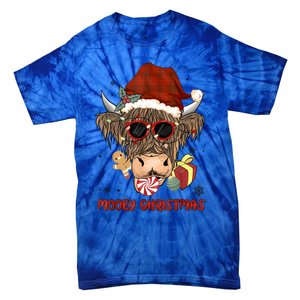 Mooey Christmas Hairy Highland Cow Xmas Light Santa Hat Cool Gift Tie-Dye T-Shirt