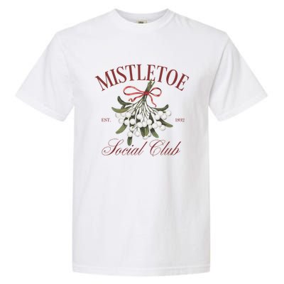 Misteltoe Christmas Holiday Season Xmas Gift Garment-Dyed Heavyweight T-Shirt