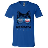 Meowica Cat Lover Kitty Us Flag Sunglasses Independence Day Gift V-Neck T-Shirt