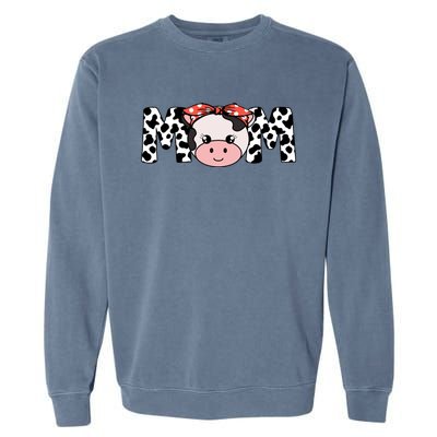 Mother Cow Mom Farming Birthday Gift Funny Family Matching Gift Garment-Dyed Sweatshirt