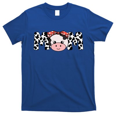 Mother Cow Mom Farming Birthday Gift Funny Family Matching Gift T-Shirt