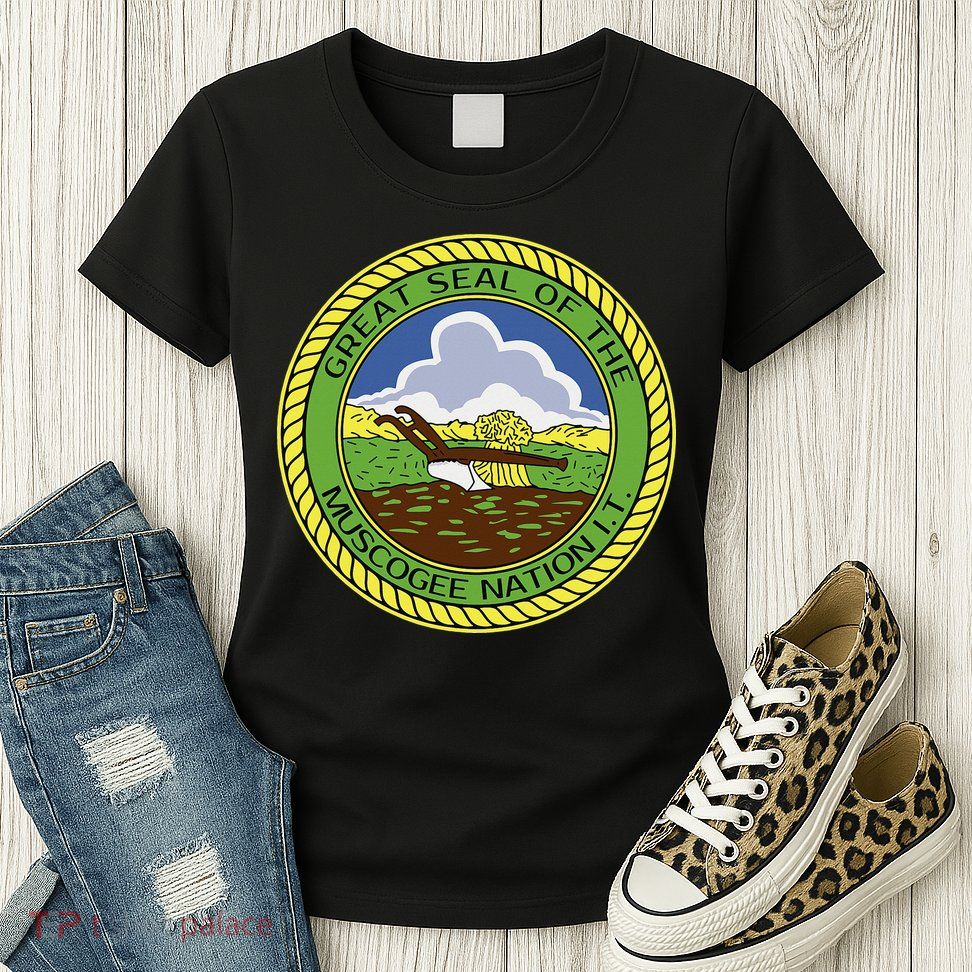 Muscogee Creek Nation Muskogee Mvskoke Womens T-Shirt