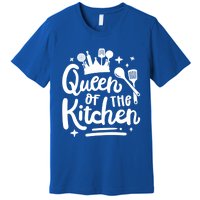 Mom Cooking Queen Of Kitchen Baking Kitchen Mom Mother's Day Gift Premium T-Shirt