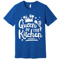 Mom Cooking Queen Of Kitchen Baking Kitchen Mom Mothers Day Gift Premium T-Shirt