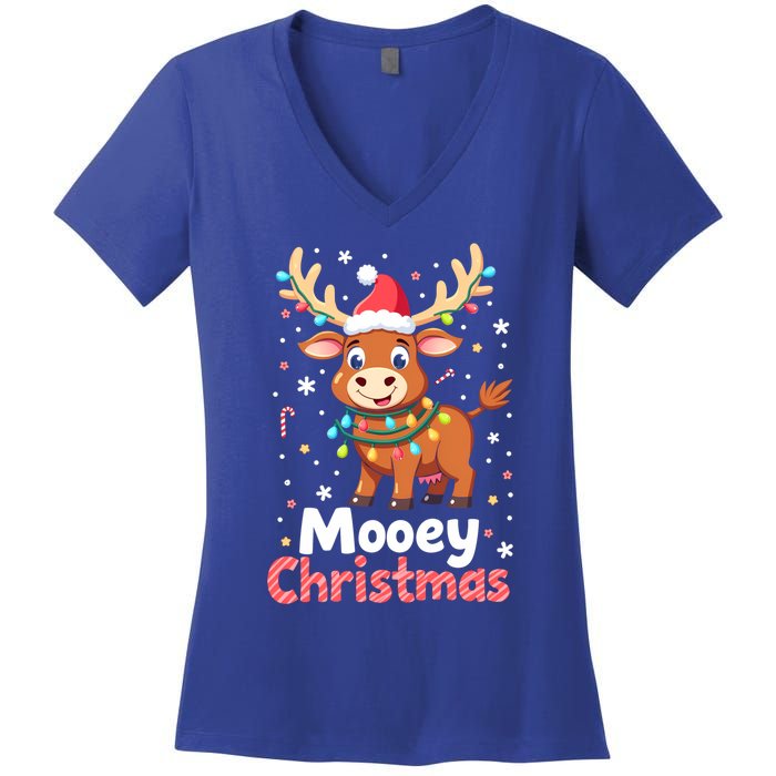 Mooey Christmas Santa Farmer Merry Highland Cow Christmas Gift Women's V-Neck T-Shirt