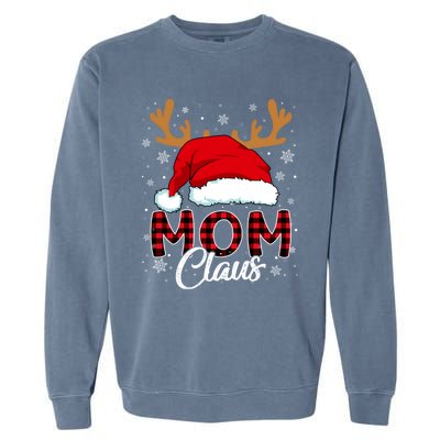 Mom Claus Santa Hat Reindeer Red Plaid Matching Family Xmas Gift Garment-Dyed Sweatshirt