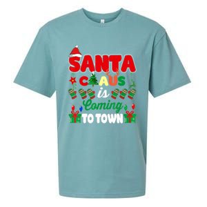 Merry Christmas Santa Claus Coming To Town Retro Xmas Lights Gift Sueded Cloud Jersey T-Shirt