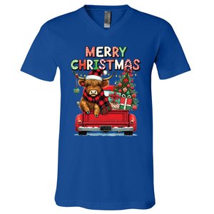 Merry Christmas Scottish Highland Cow Xmas Farm Animal Lover Funny Gift V-Neck T-Shirt