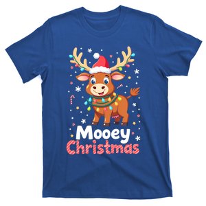 Mooey Christmas Santa Farmer Merry Highland Cow Christmas Gift T-Shirt