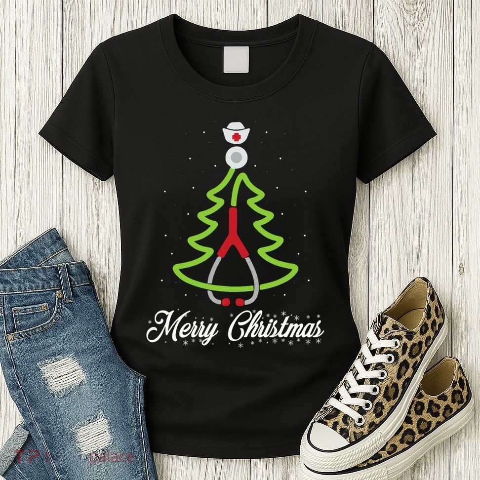 Merry Christmas Tree Stethoscope Nurse Rn Cool Xmas Gifts Womens T-Shirt