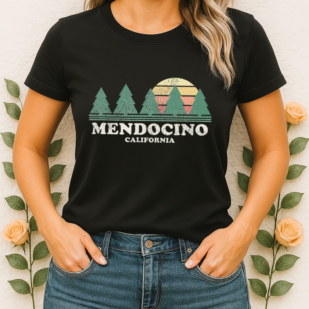 Mendocino Ca Vintage Throwback Retro 70s Design Womens T-Shirt