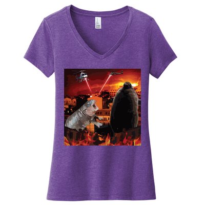 Moo Deng And Pesto Battle Women's V-Neck T-Shirt