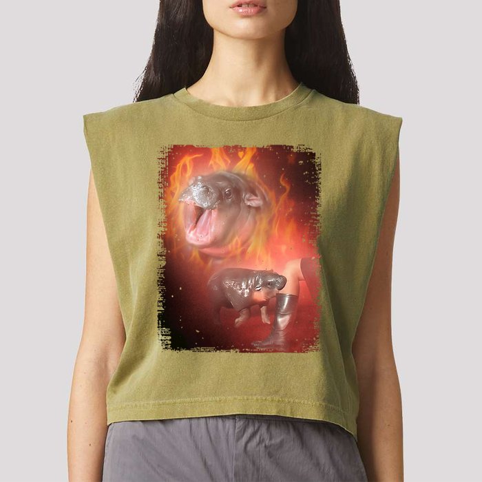 Moo Deng Bouncy Pig In Thai Fire Picture The Cute Baby Hippo Garment-Dyed Women's Muscle Tee