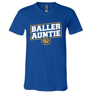 Mothers Day Baller Auntie Gift Baseball Aunt Meaningful Gift V-Neck T-Shirt