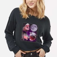 Moo Deng Bouncy Pig In Thai Picture Howling Under The Moon Cropped Pullover Crew