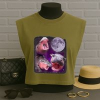 Moo Deng Bouncy Pig In Thai Picture Howling Under The Moon Garment-Dyed Women's Muscle Tee