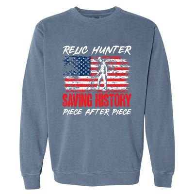 Metal Detecting Detector Relic Hunter American Flag Gift Garment-Dyed Sweatshirt