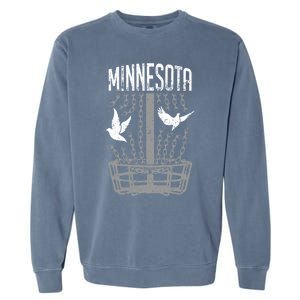 Minnesota Disc Golf Player Breaking Chains Birdie Gift Garment-Dyed Sweatshirt