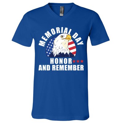 Memorial Day Honor And Remember Bald Eagle Patriotic Gift V-Neck T-Shirt