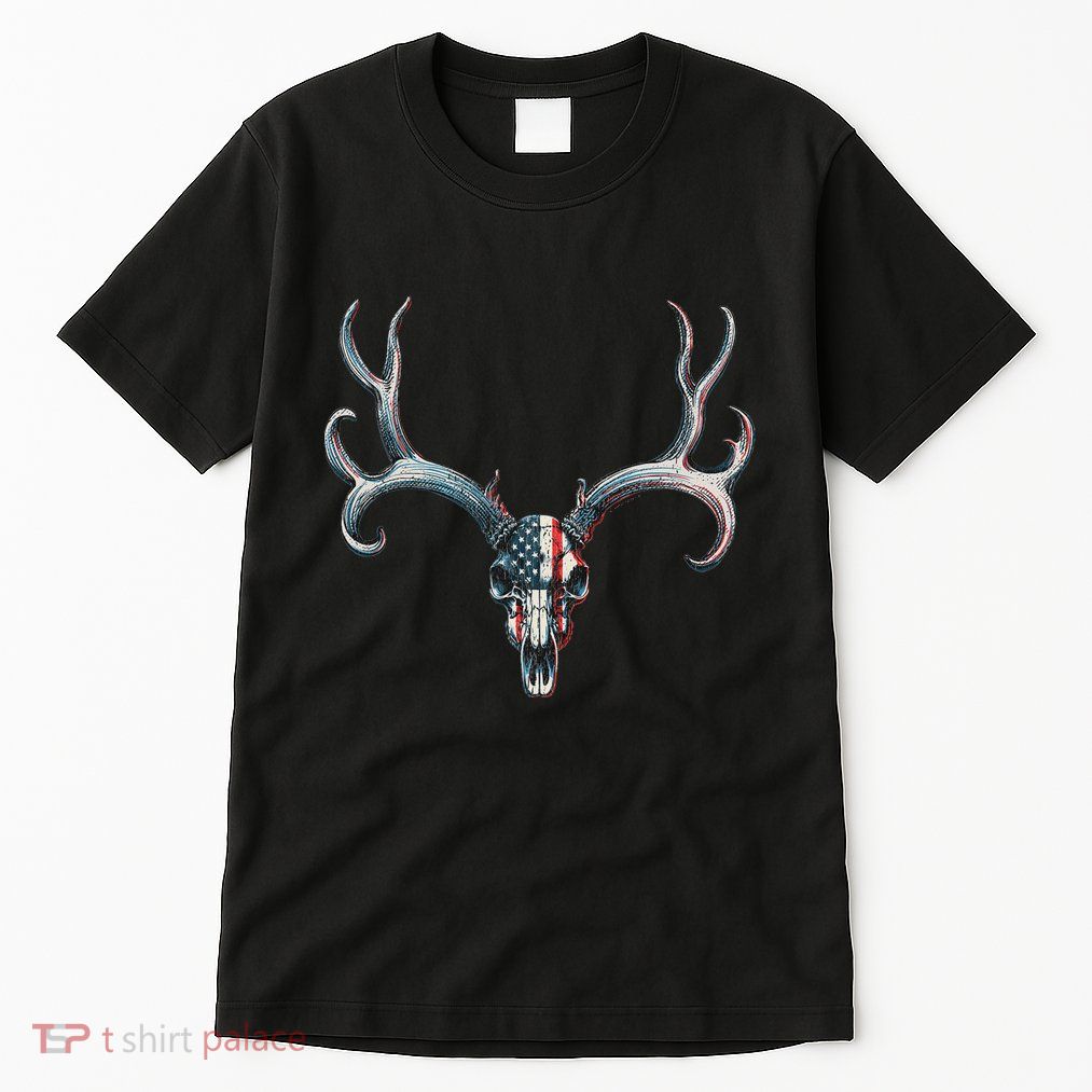 Mule Deer Hunting American Flag On Buck Skull Tall T-Shirt