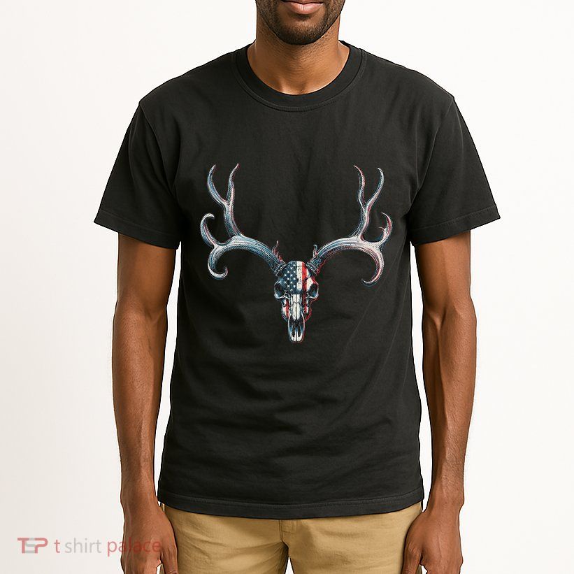 Mule Deer Hunting American Flag On Buck Skull Tall T-Shirt