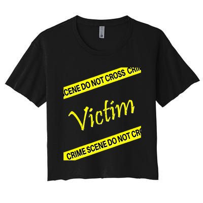 Mystery Dinner Party Victim Women's Crop Top Tee