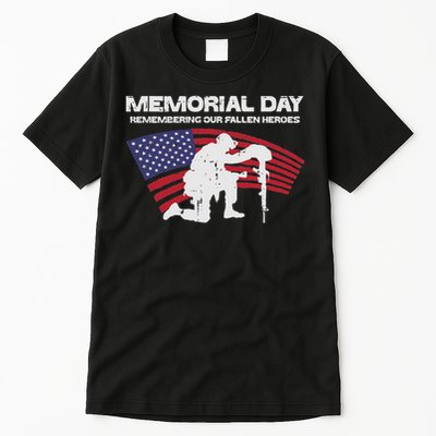 Memorial Day Remembering Our Fallen Heroes Us Flag Patriotic Tall T-Shirt